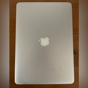 Apple MacBook Air 13" 2017 Laptop | Fully Wiped | Great Kids/Student Starter Mac